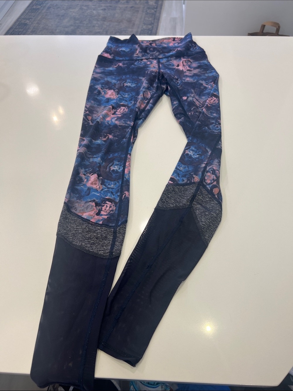Women's Blue and Pink Patterned Performance Leggings